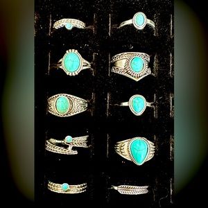 Faux turquoise costume jewelry set knuckle and finger rings - bohemian look